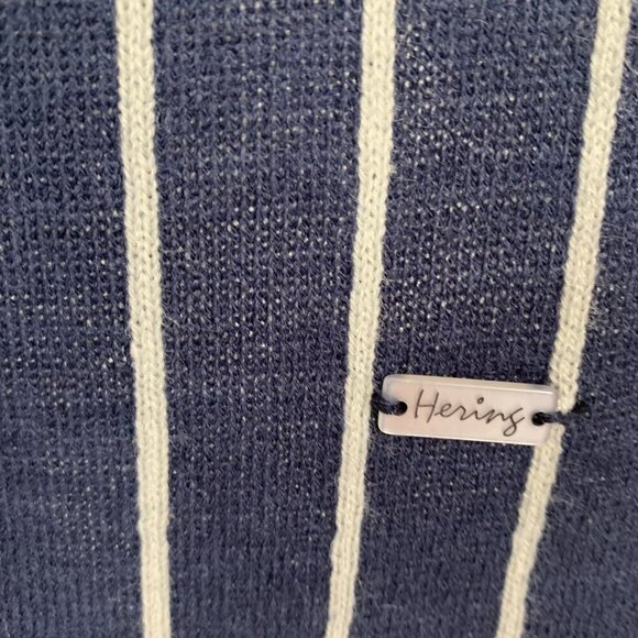 Hering Fashion Navy White Striped Knit Shawl Scarf Wrap One Size - Picture 2 of 3